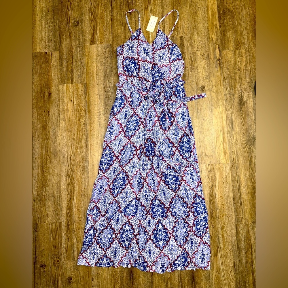 Sim & Sam • Medallion Maxi Dress